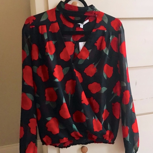 Guess Long Sleeve Floral Blouse Mock neck Choker Top NWT - Picture 3 of 6
